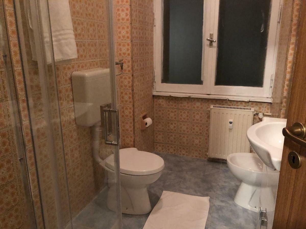 فندق Venice Night 25 ميستر المظهر الخارجي الصورة